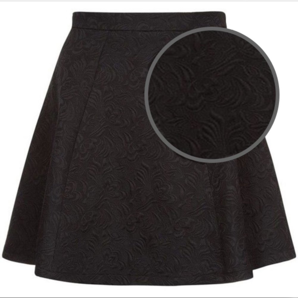 🍒 2/20$ Vero Moda Black Jacquard Skater Skirt